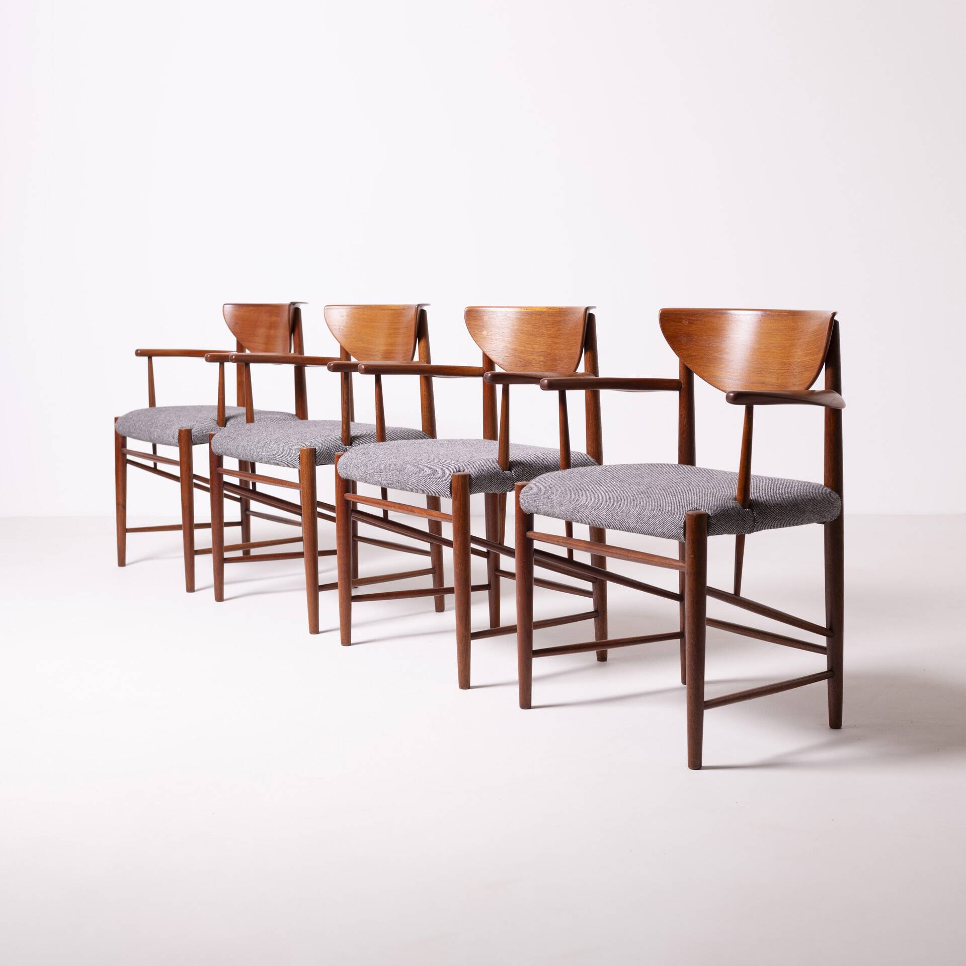 Set of 4 armchairs by Peter Hvidt & Orla Mølgaard-Nielsen for Søborg Møbelf