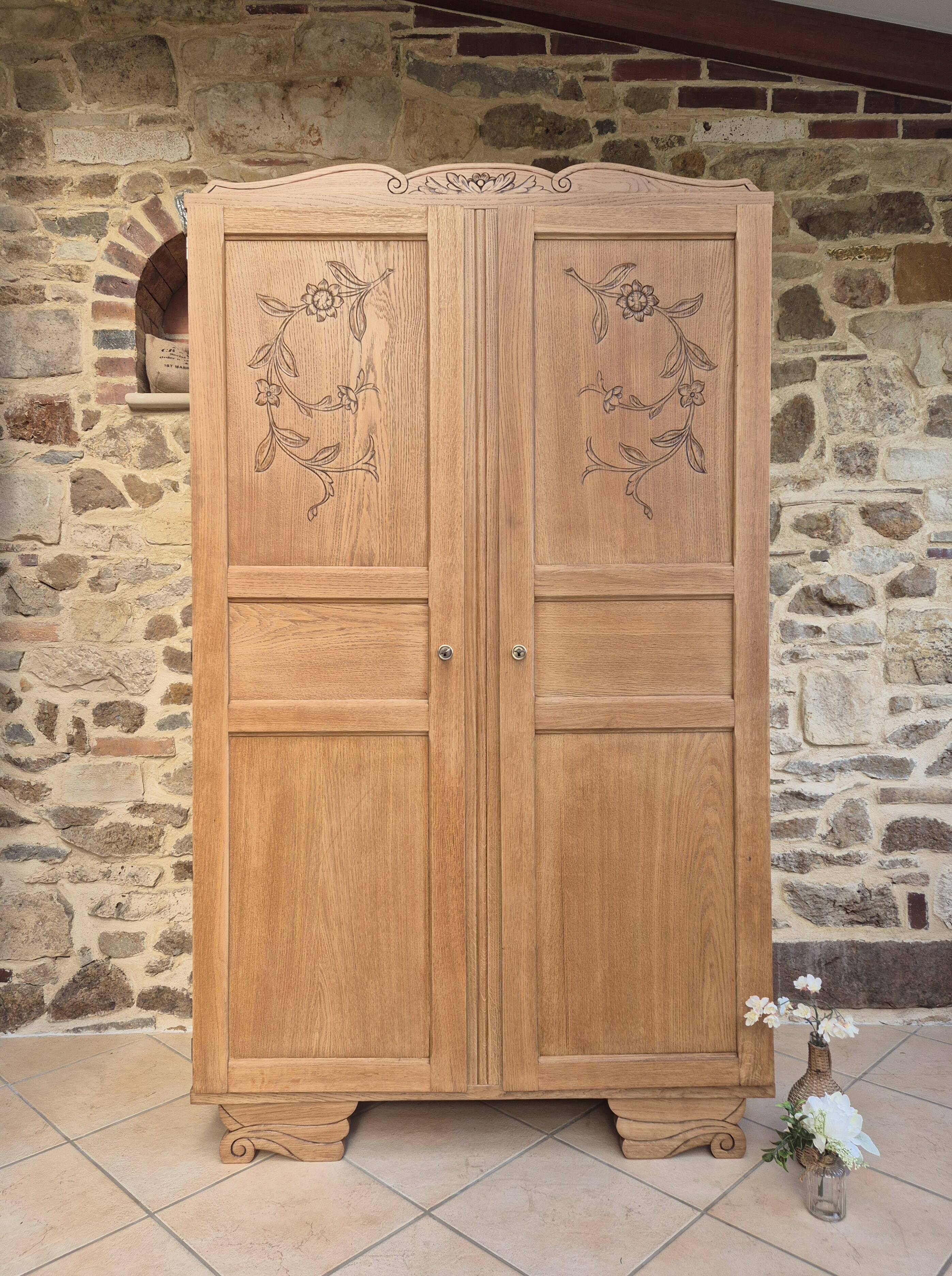 Armoire parisienne art déco