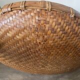 Basket with handle