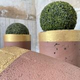 Planters, foundry crucibles