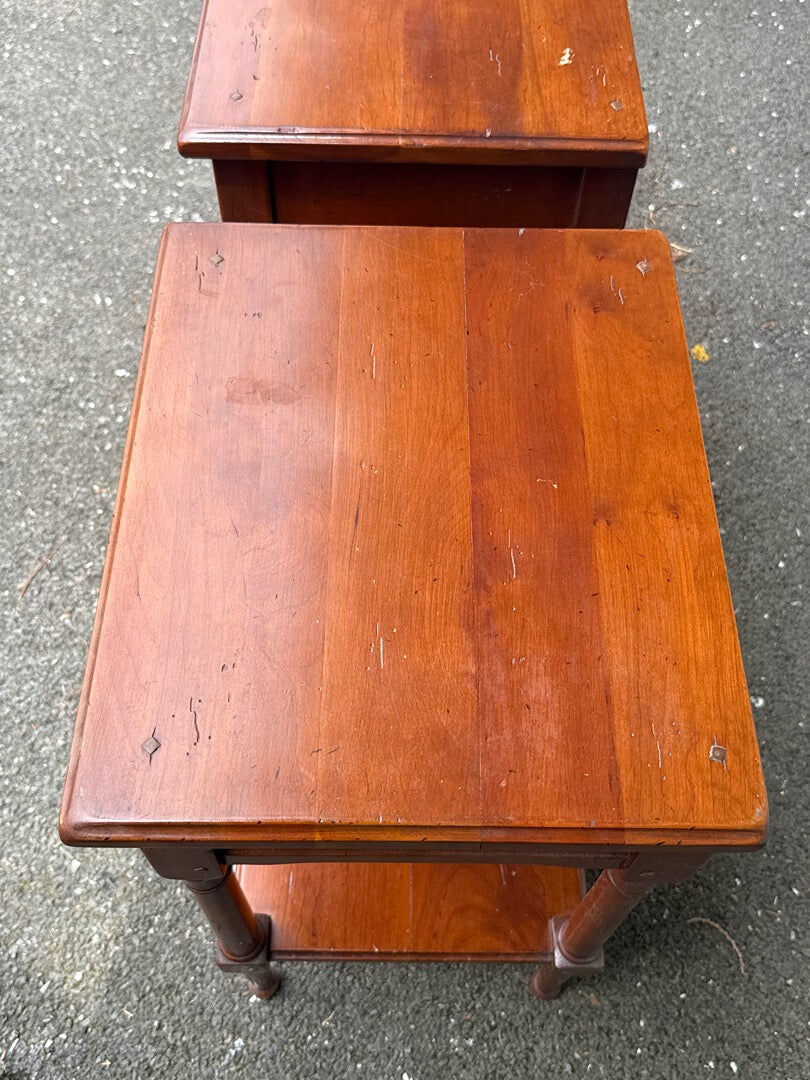 Bedside tables – Camille & Vence – furniture – pair in varnished wood