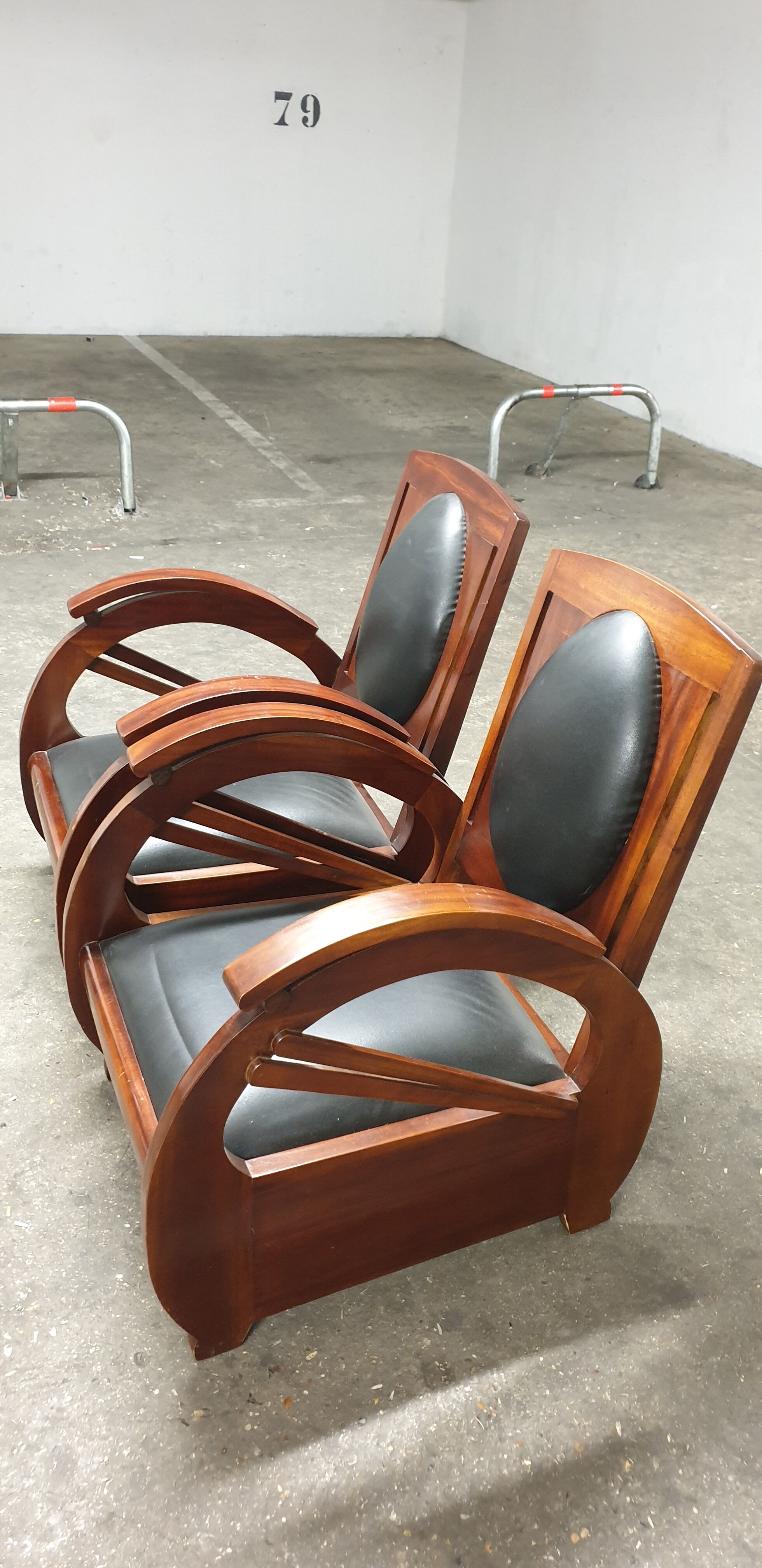 Pair of chairs desing boat