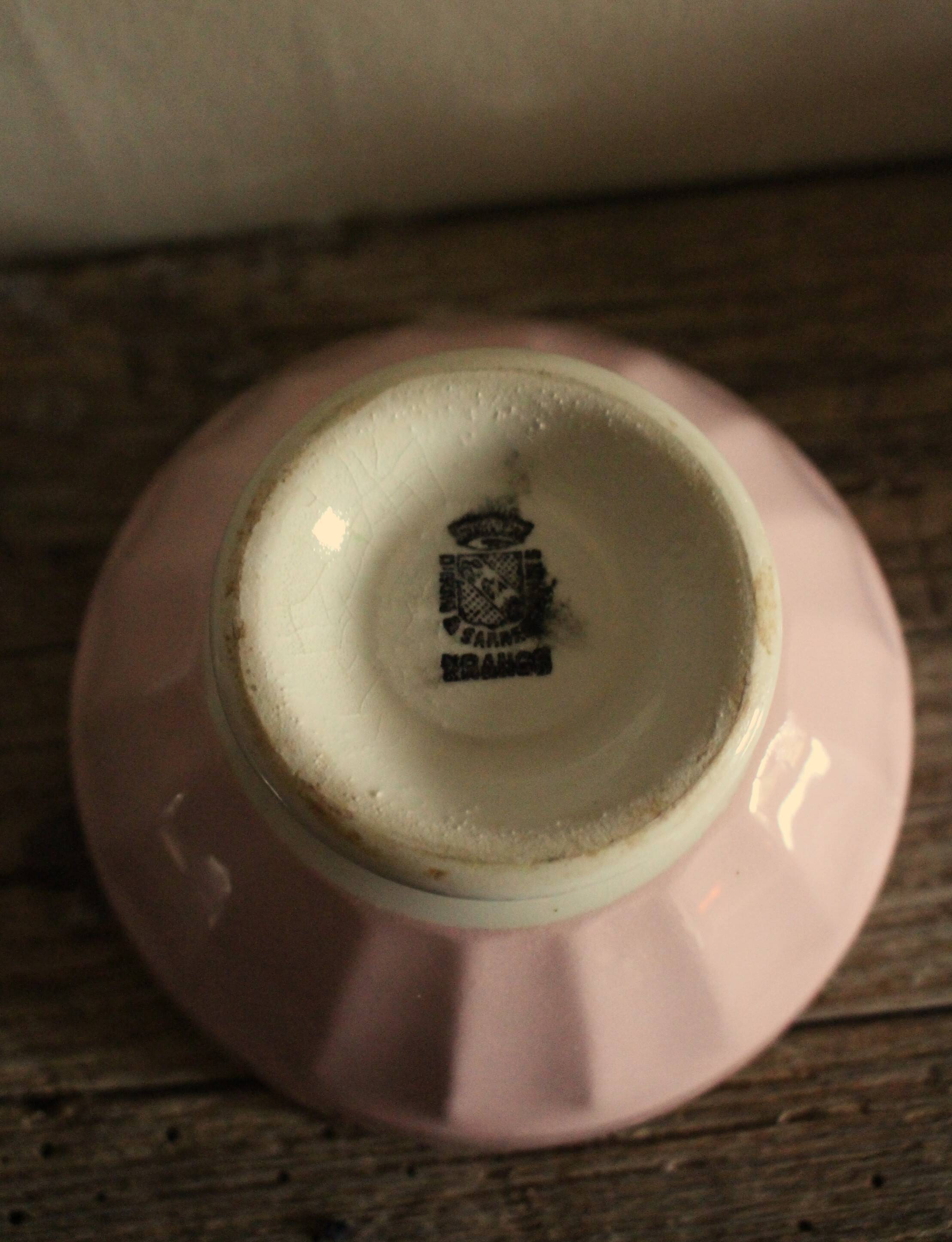 Small pink ribbed footed bowl Digoin Sarreguemines