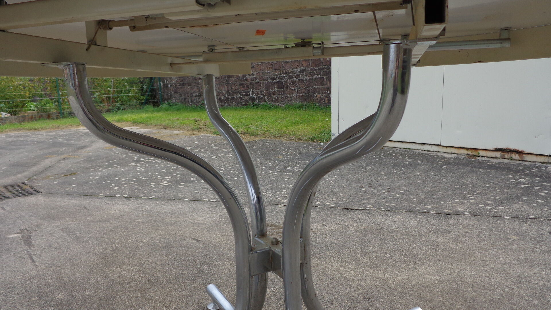 Vintage kitchen table