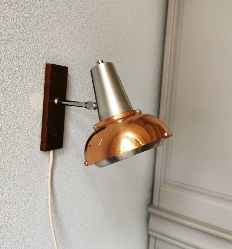 Dutch 1970s wall apply