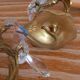 Anciennes appliques en bronze et cristal