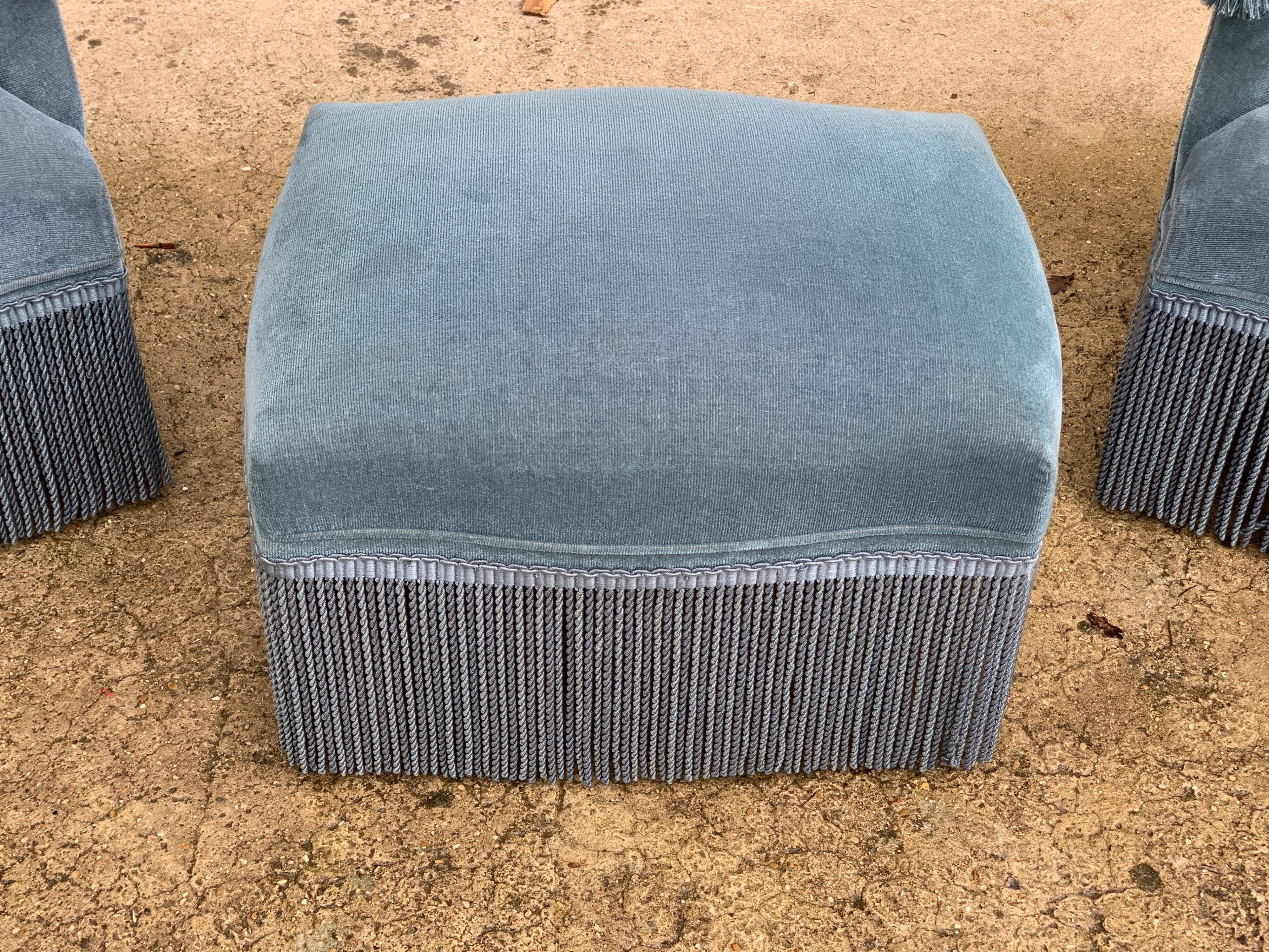Pair of armchairs toad and rest feet 1970