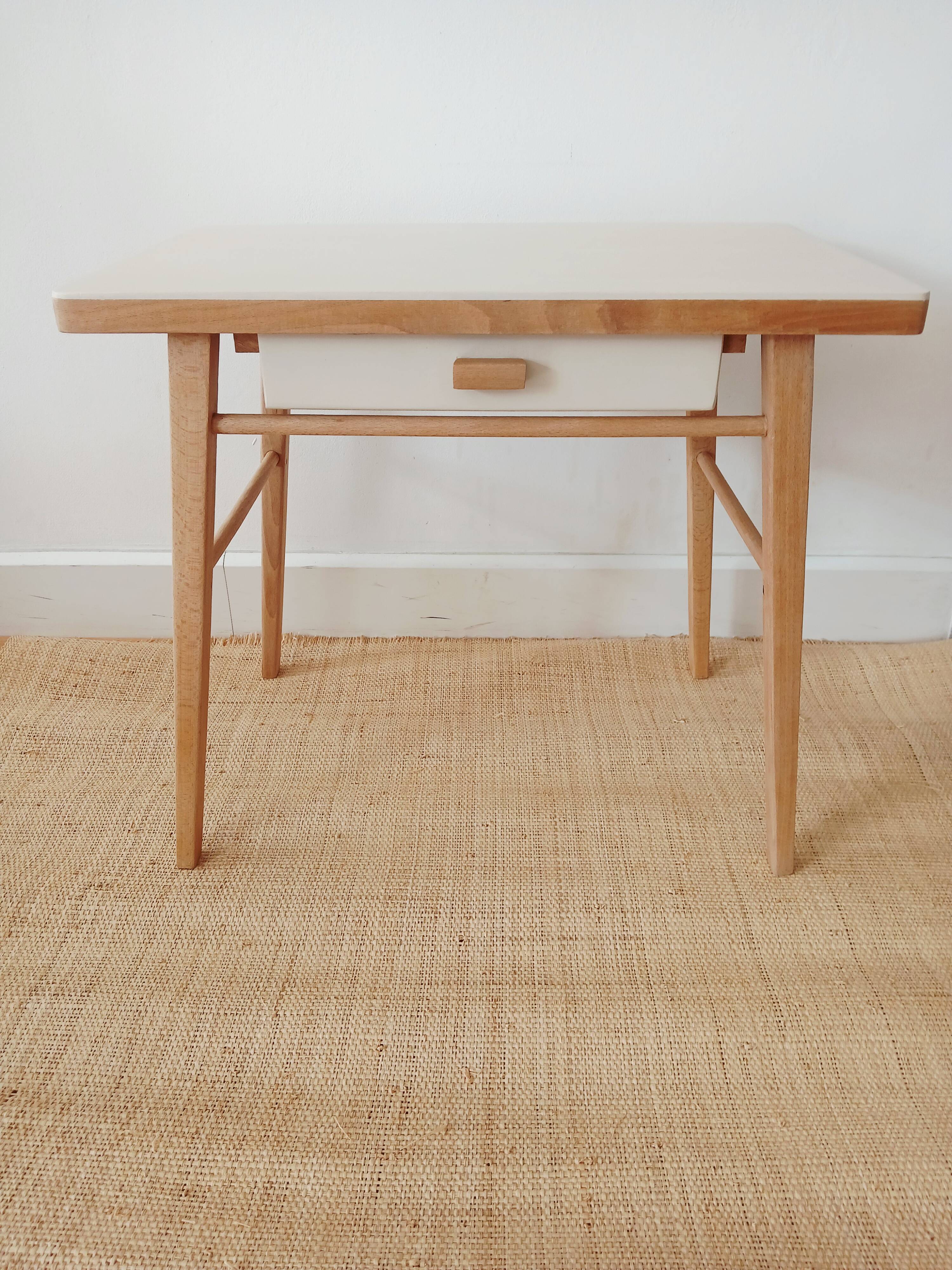 BAUMANN CHILDREN'S DESK