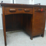 Oak desk from the 1930s