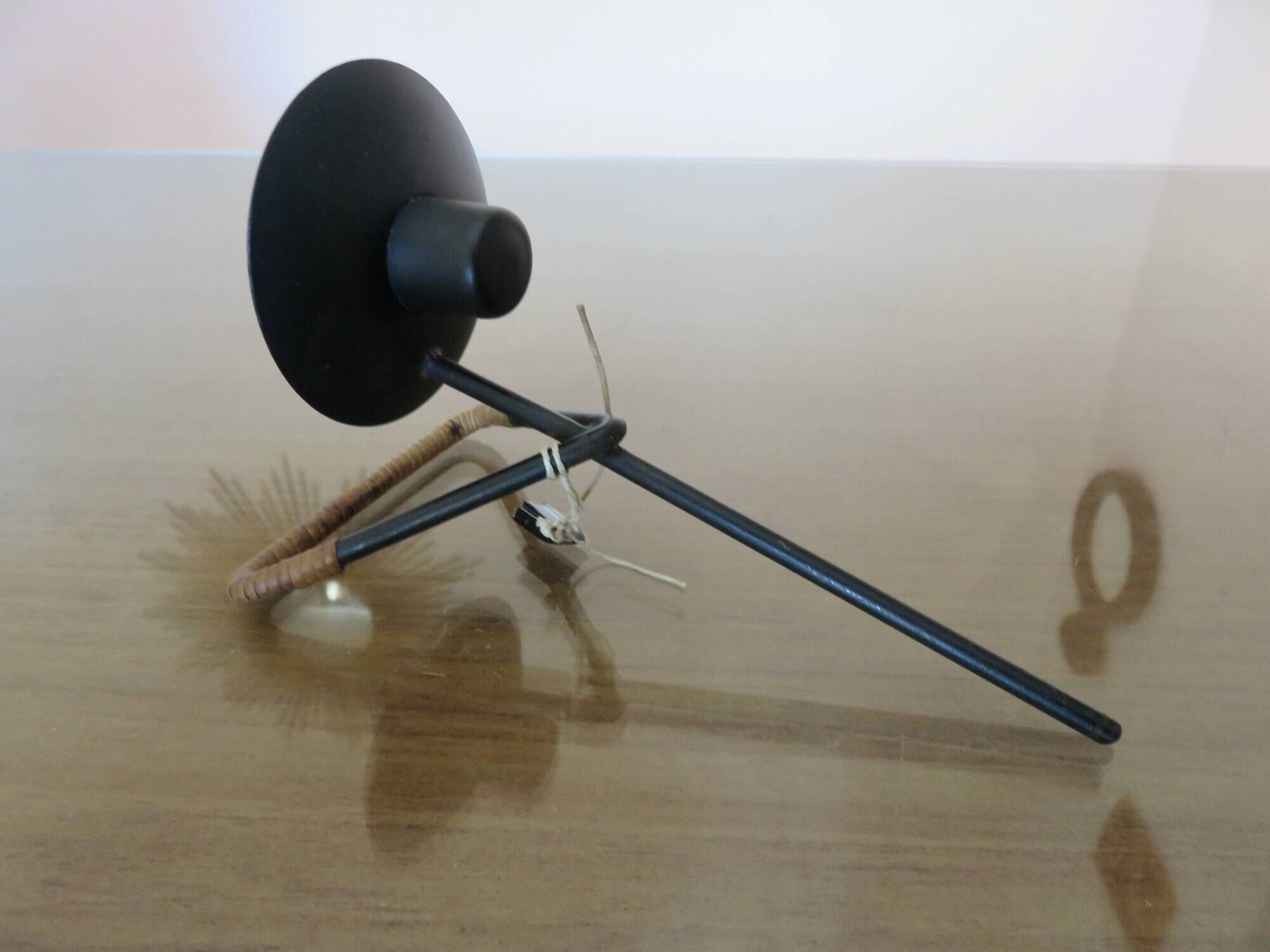 Authentic wall candle holder signed Laurids Lonborg, Denmark, metal and rattan.