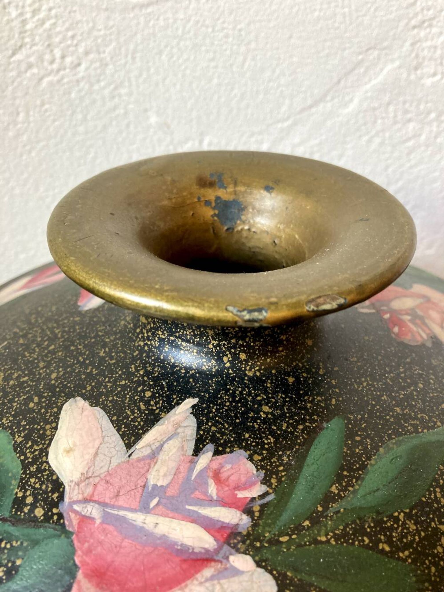 Painted terracotta vase signed with rose motifs, 1950s-1960s.