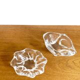 Salt pots, ashtray, storage compartments