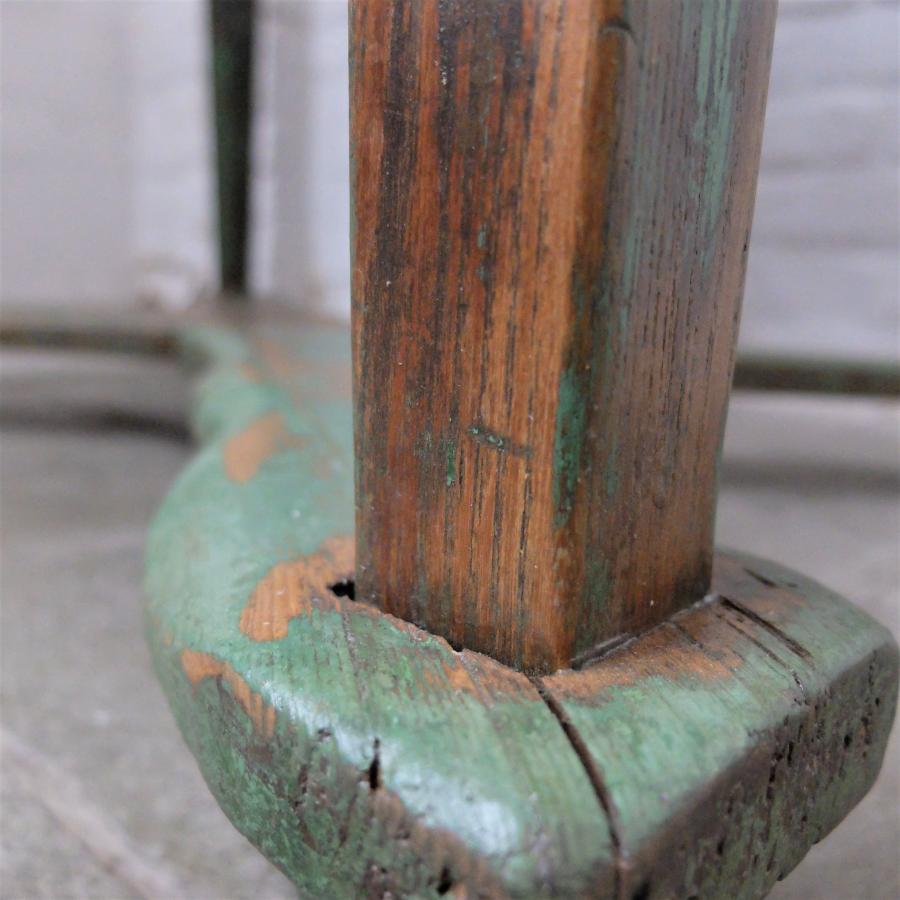Table dining room vintage
