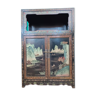 Black lacquered Chinese sideboard