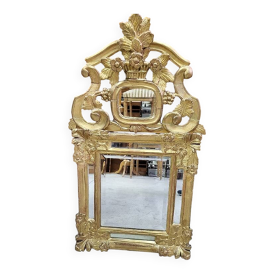 Miroir à parcloses en bois doré, fin du XVIIIème siècle