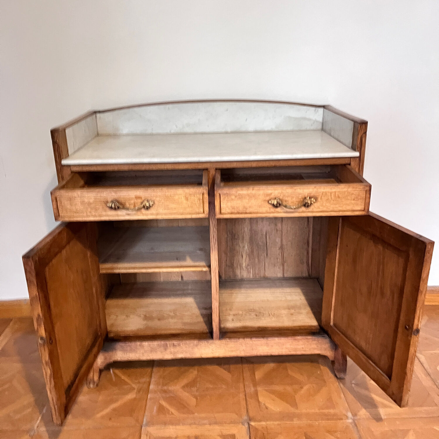 Dresser raw oak and marble