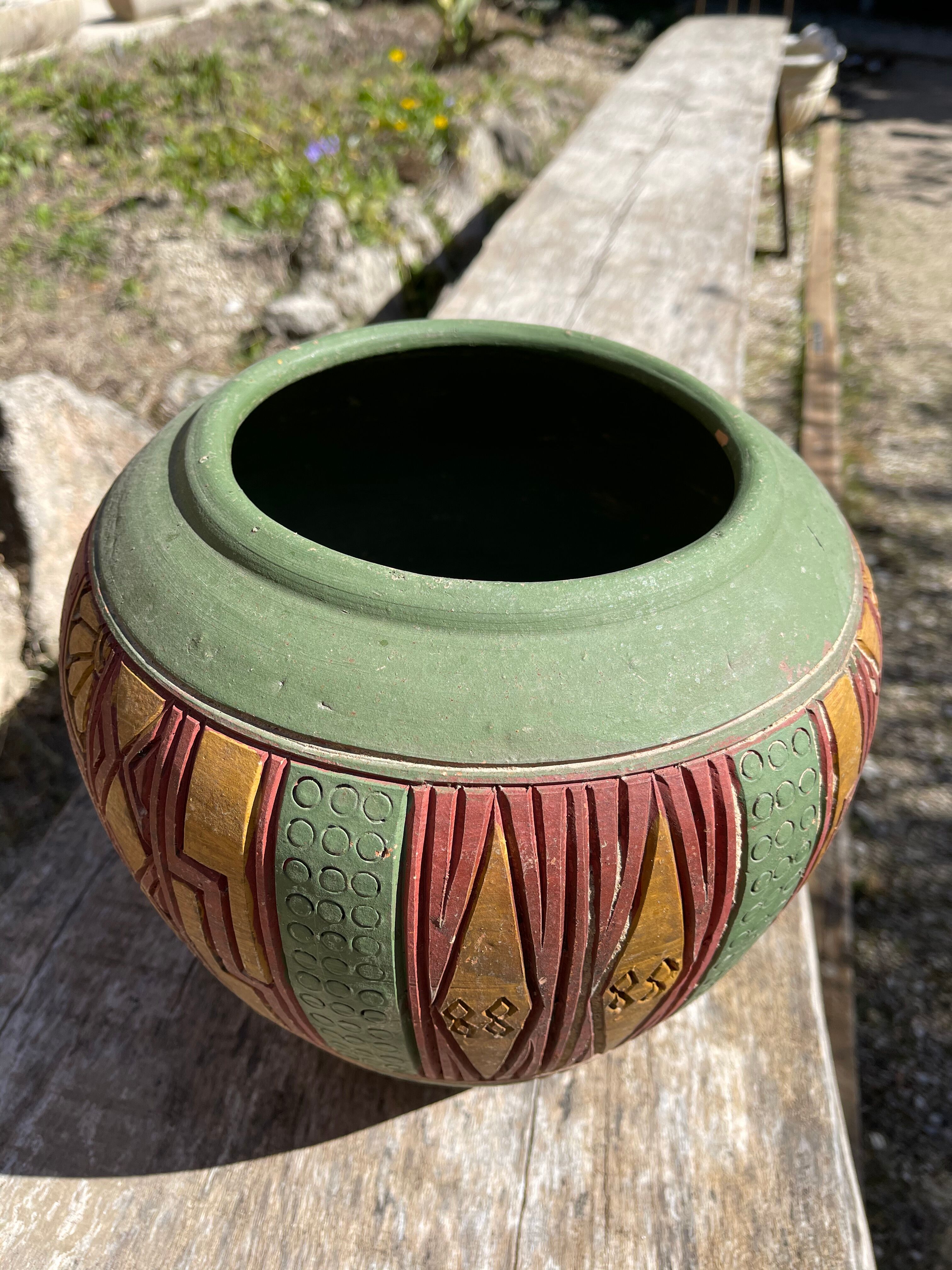 Terracotta pot