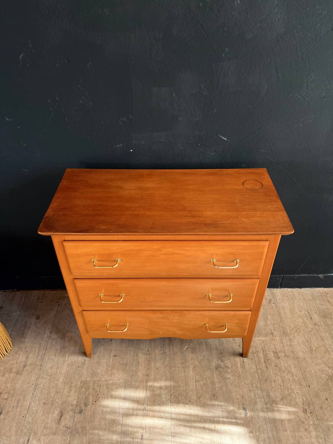 Vintage chest of drawers