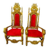 Lot 2 red and gold armchairs