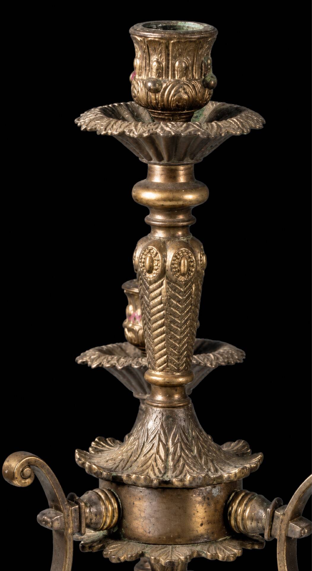 Antique candelabrum with 4 lights – 19th century neo-Renaissance style