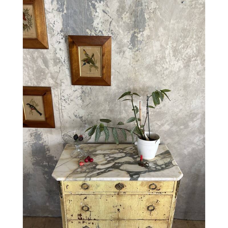 Commode patinée
