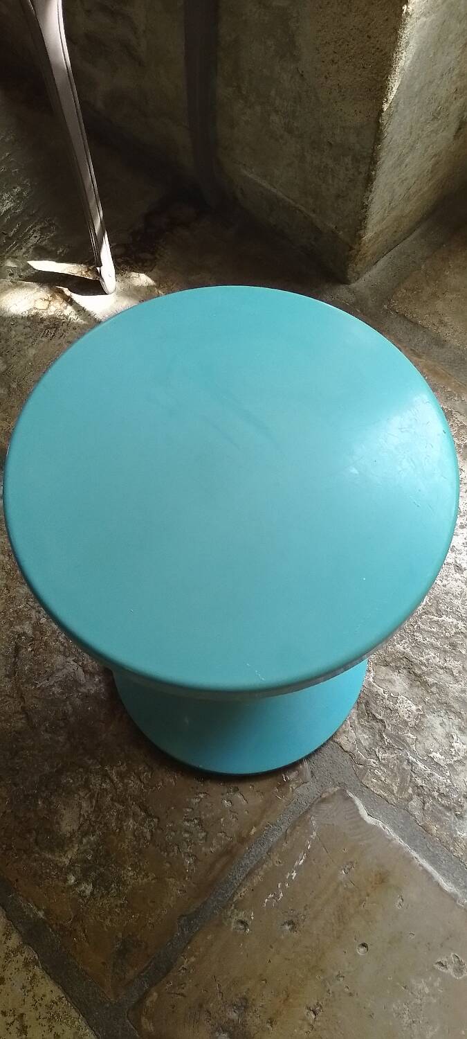 Blue tam tam stool