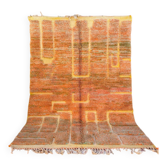 Tapis marocain Beni Ouarain jaune orange terracotta moderne