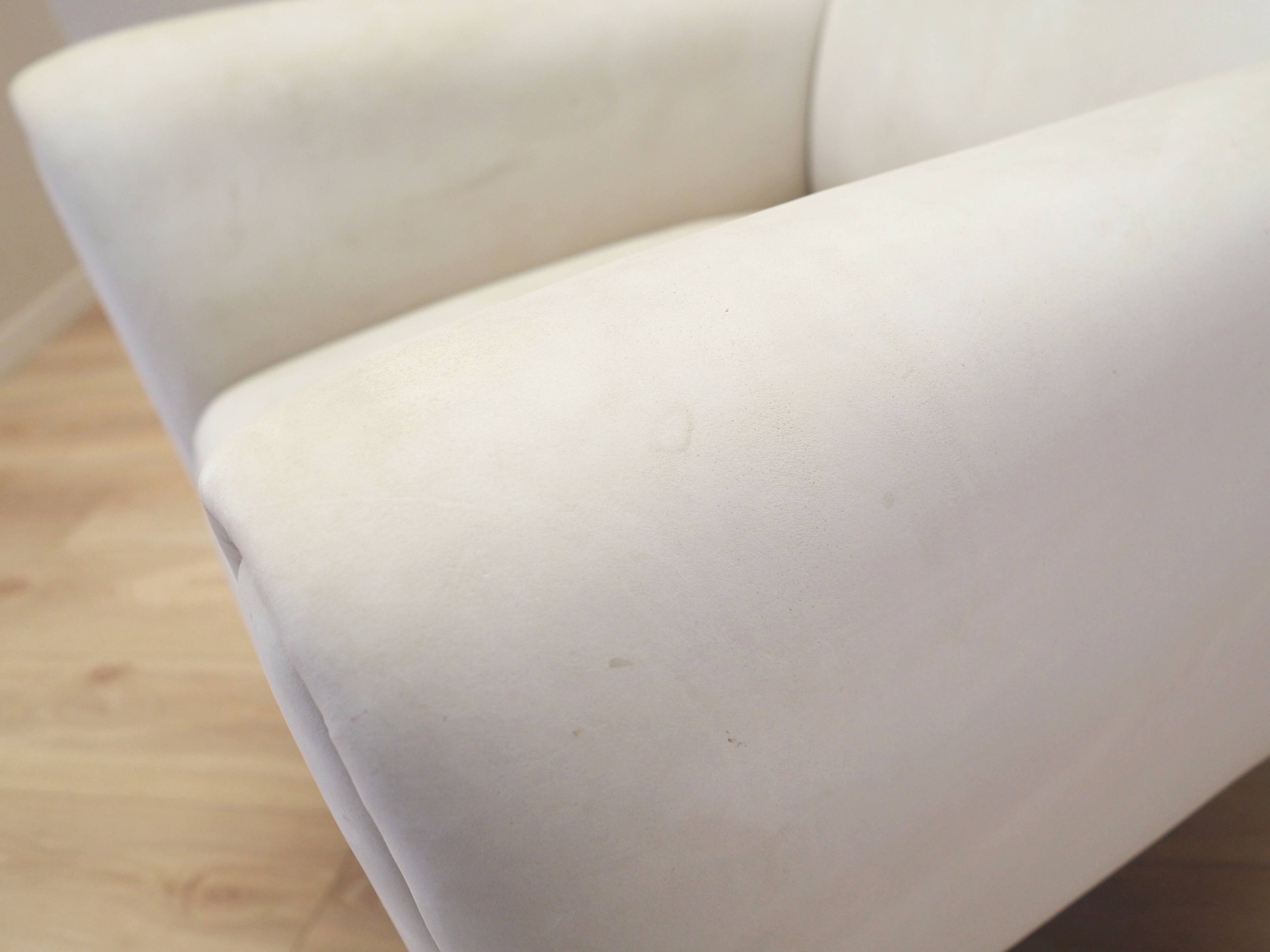 White armchair, Italian design, 1980s, production: Italy