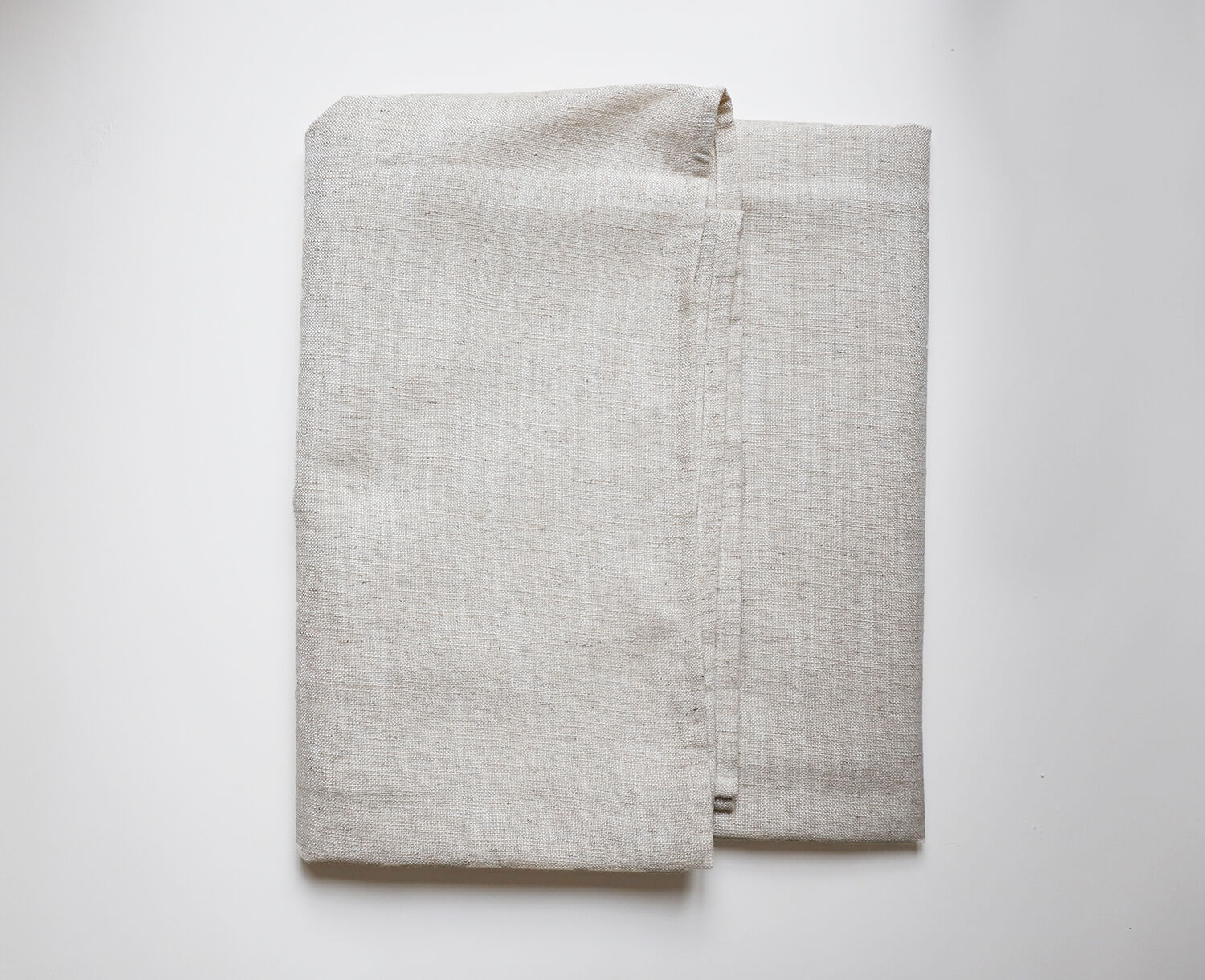 Tablecloth in upcycled linen beige chiné