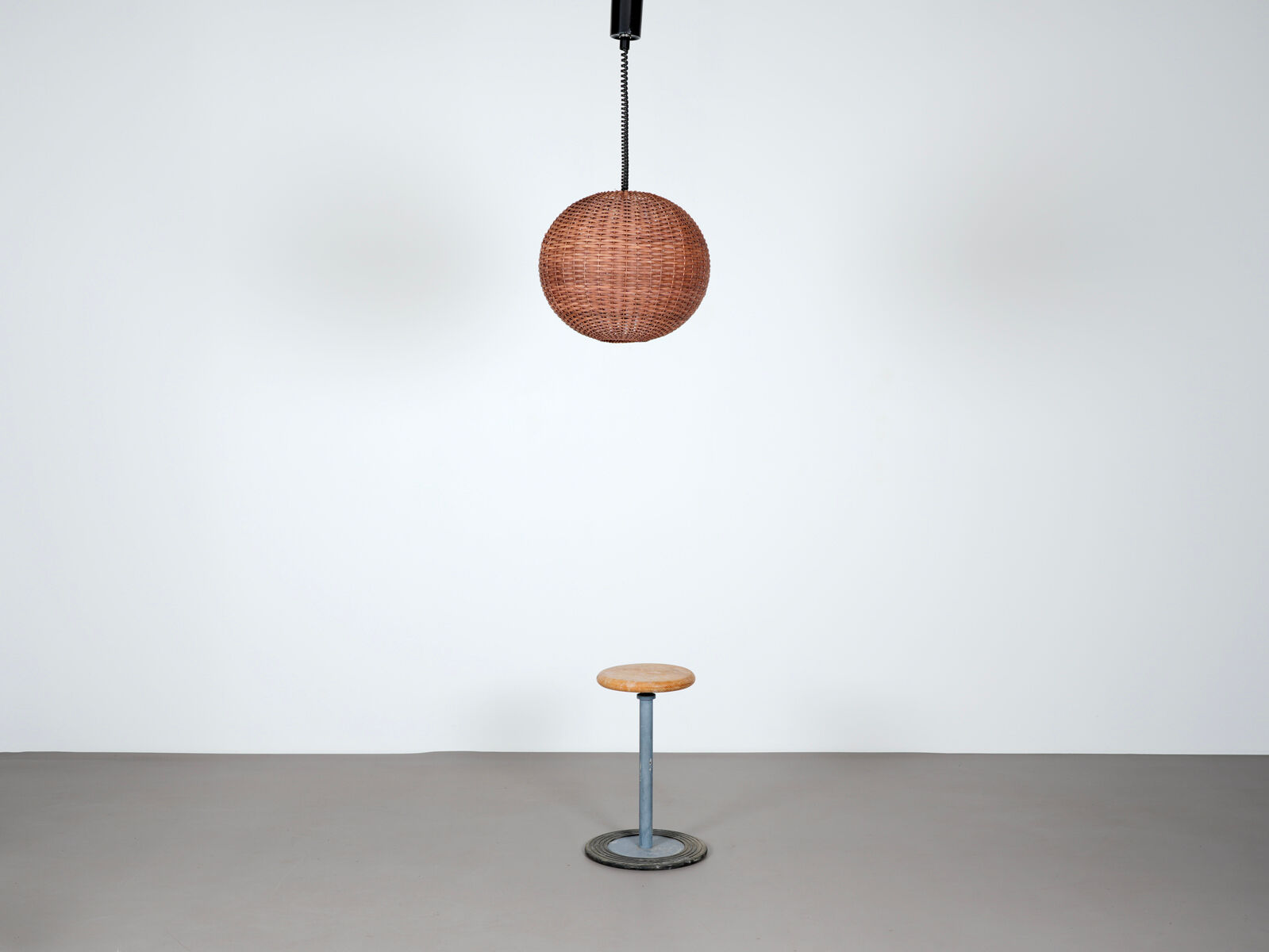 Suspension with rattan marrow rise and fall circa 1970