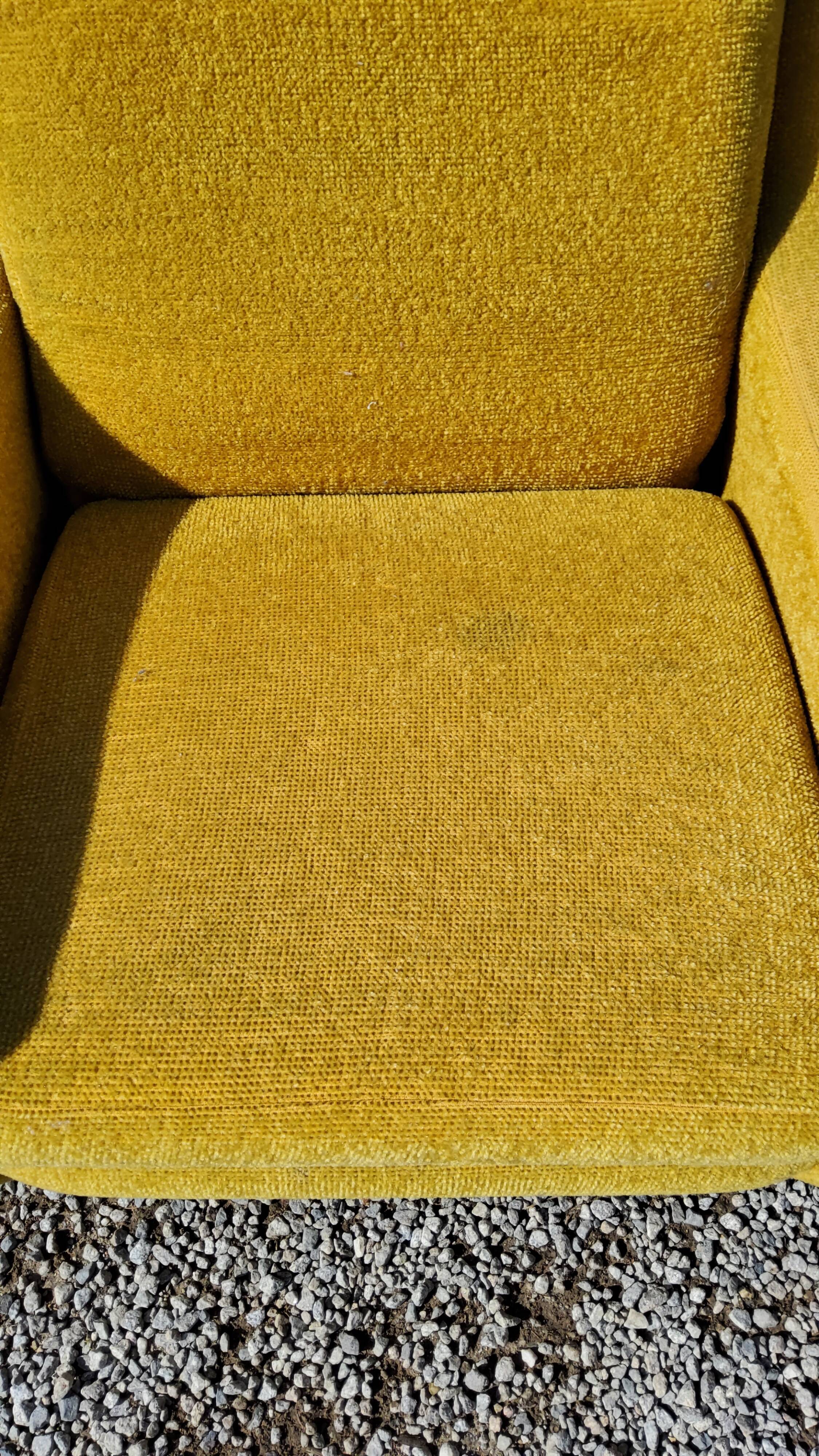 Armchair of the 70s velvet base sleigh in solid mahogany