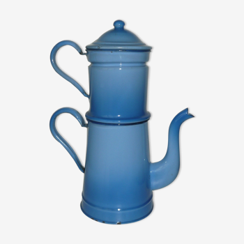 Coffee maker in complete enamelled tole degraded with blue