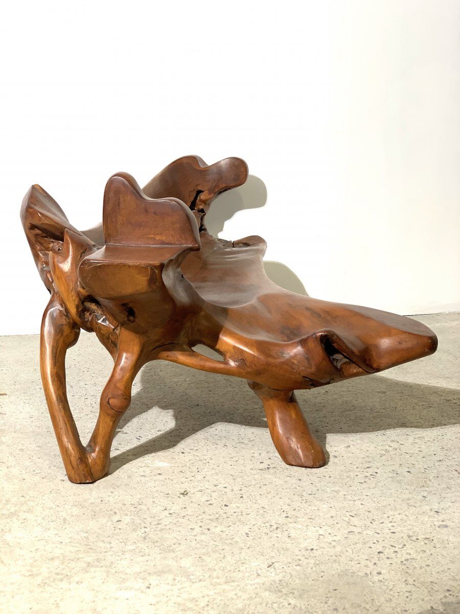 Brutalist bench in olivier