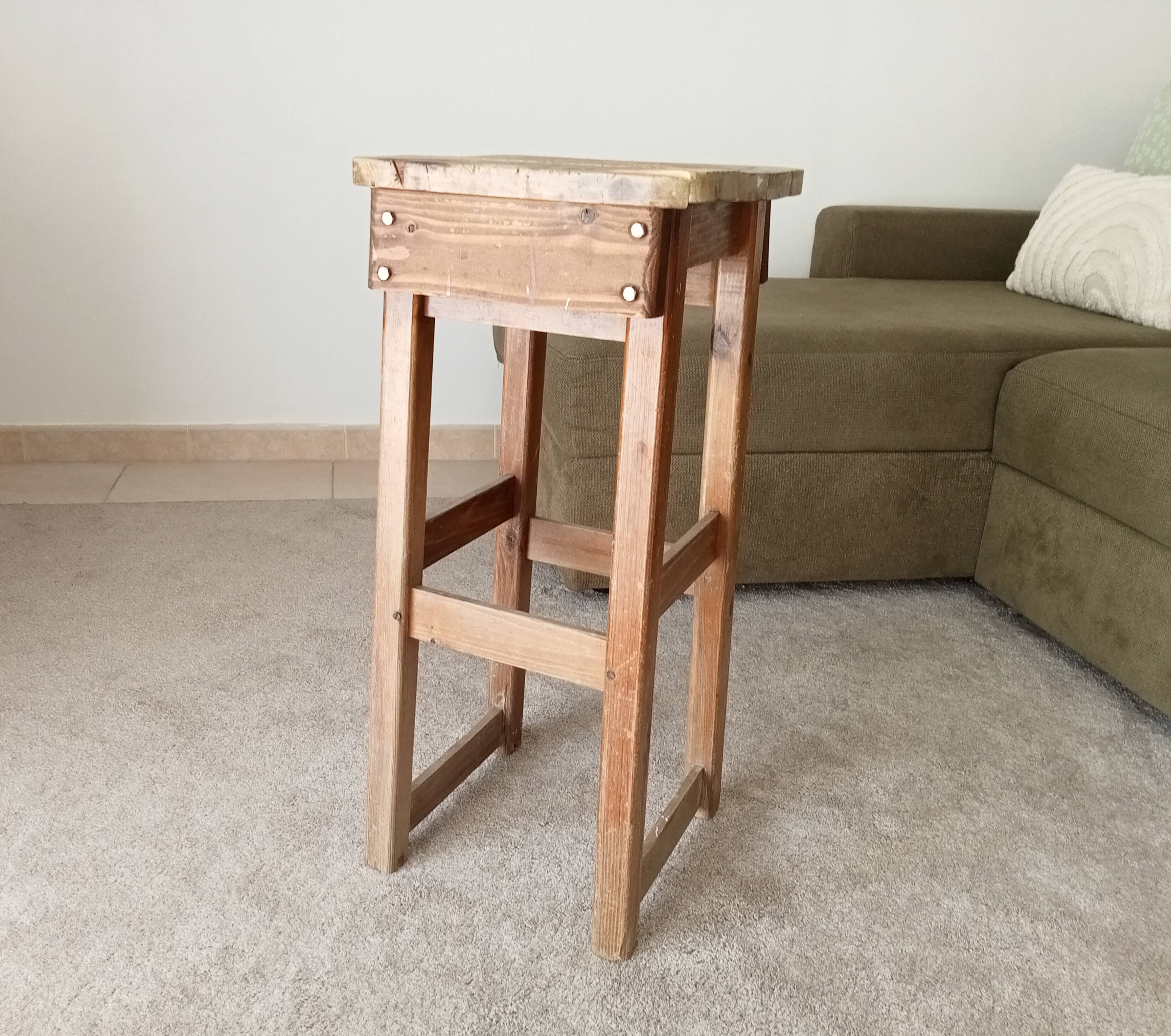 Tabouret ancien de peintre