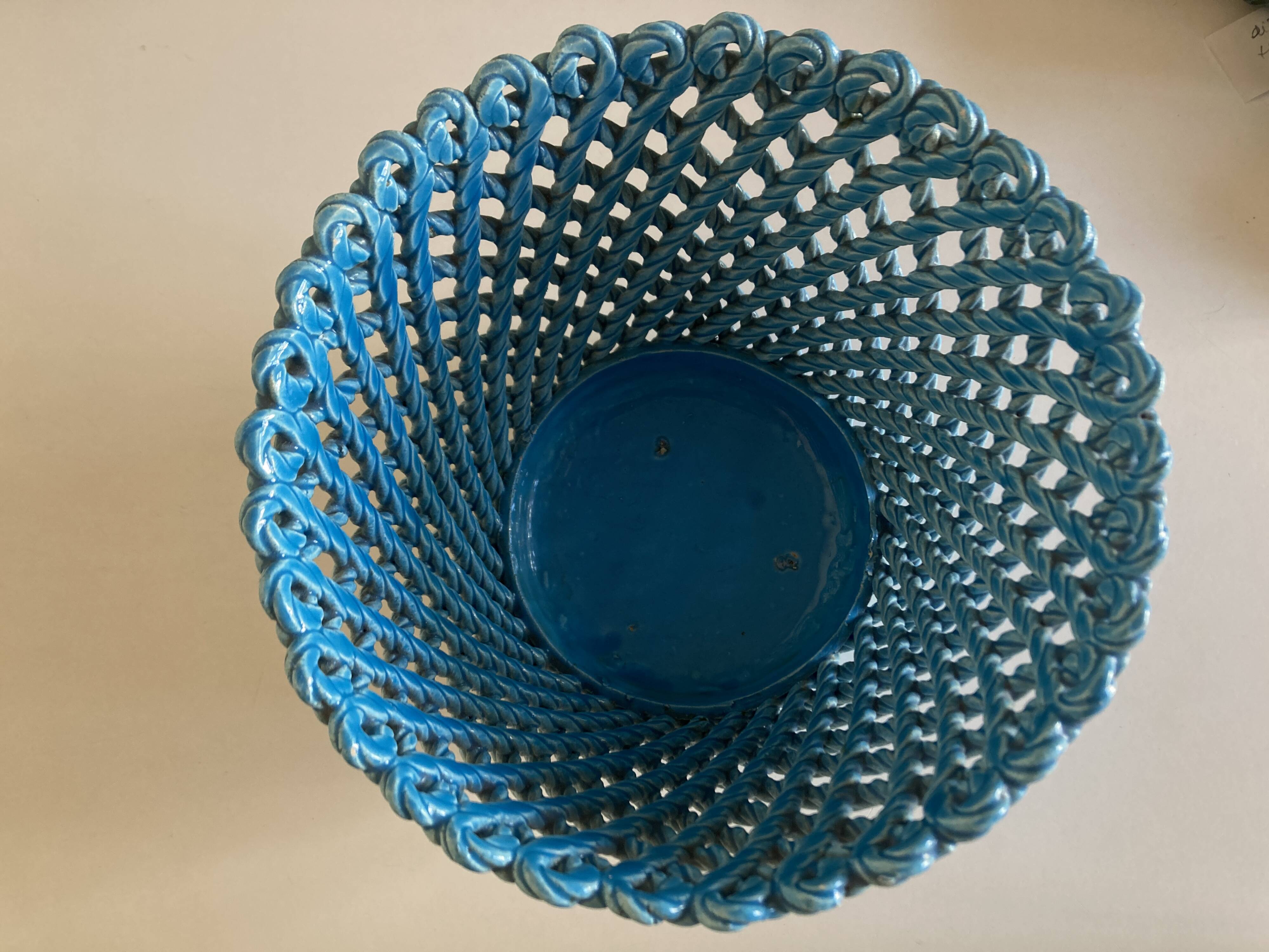 Turquoise woven ceramic cachepot, Italian work, 1960s