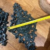 Set of 2 decorative cast iron rosettes