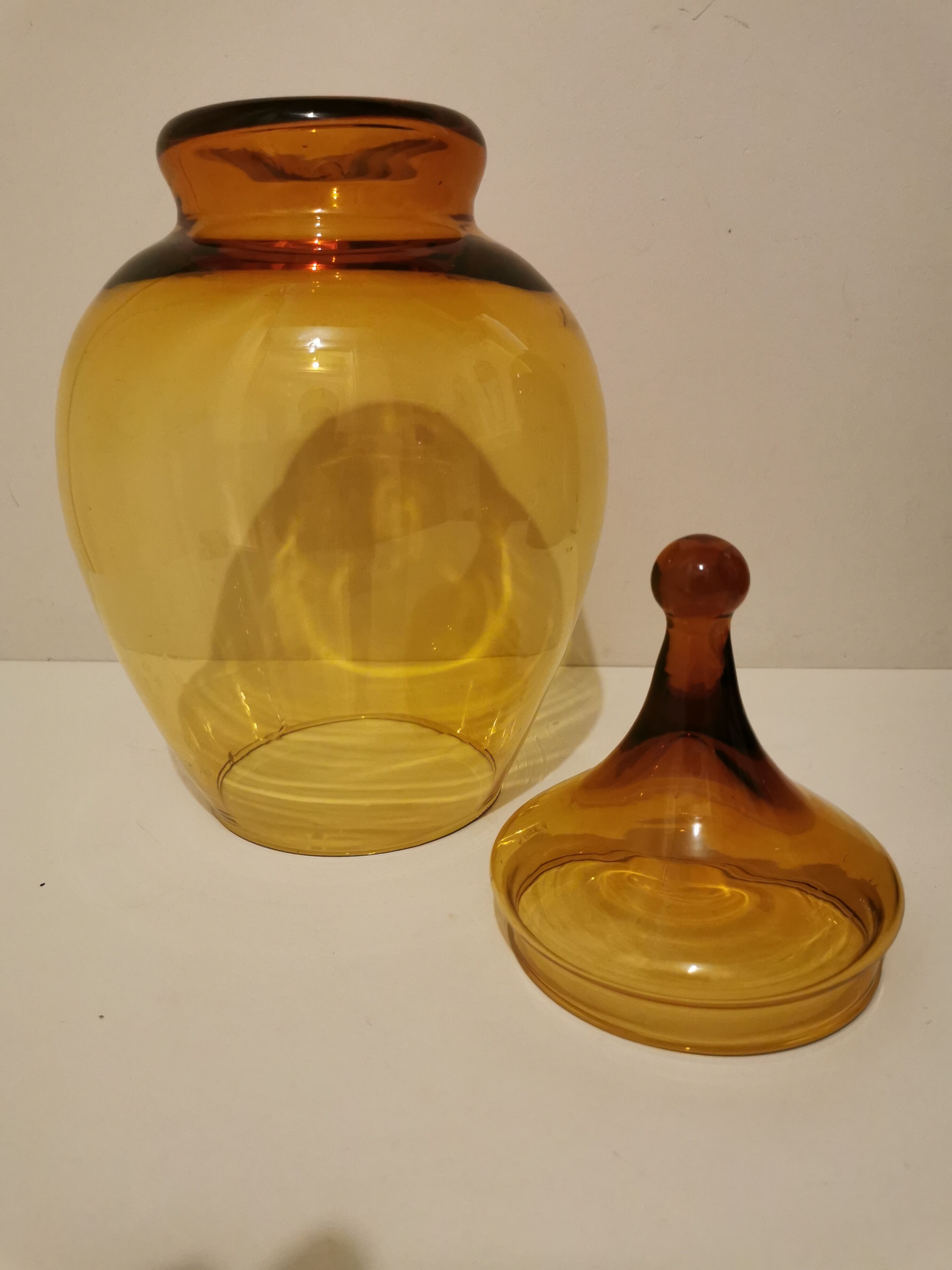 Apothecary pot, vintage XXL candy in 70s amber glass