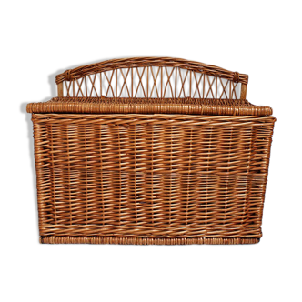 Trunk wicker vintage