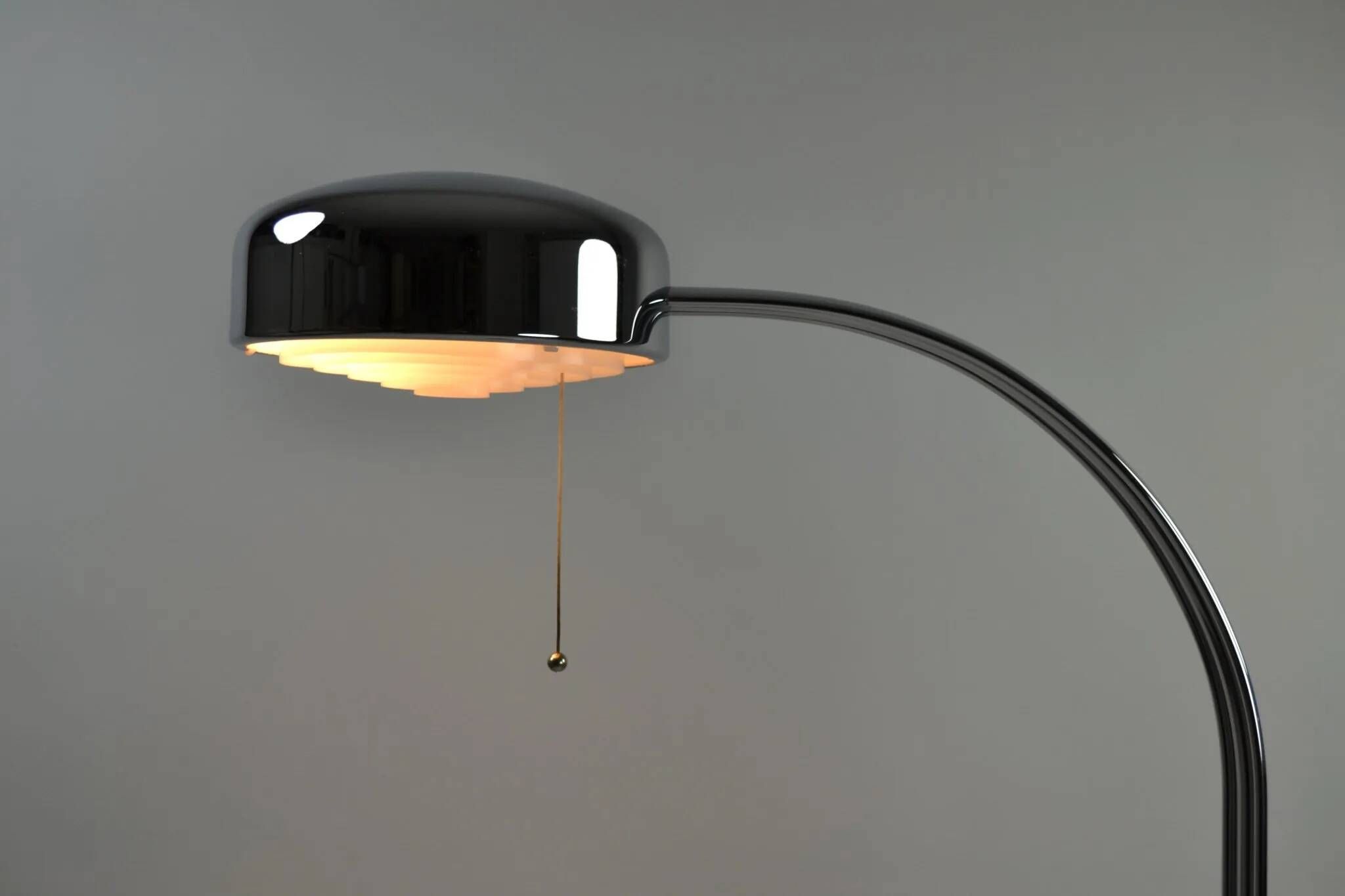 Floor Lamp Model 8010 “Arcade” by Richard Carruthers for Ateljé Lyktan, Sweden, 1970s