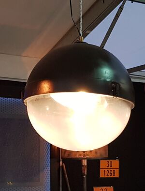 Ancienne lanterne de la ville de Paris fabriquée par Eclatec modèle Oratec 55 - circa 1970