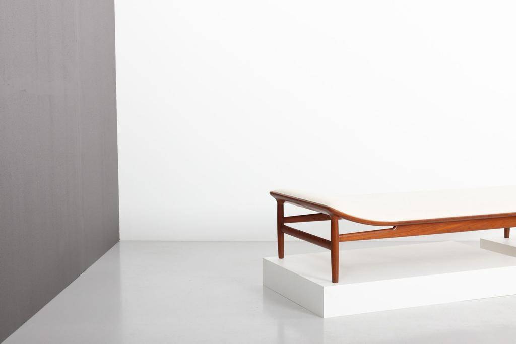 Rare Scandinavian daybed by Kurt Østervig, model 311, in teak, circa 1960.