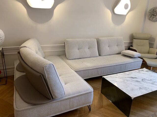 Deneris sofa. Excellent condition.