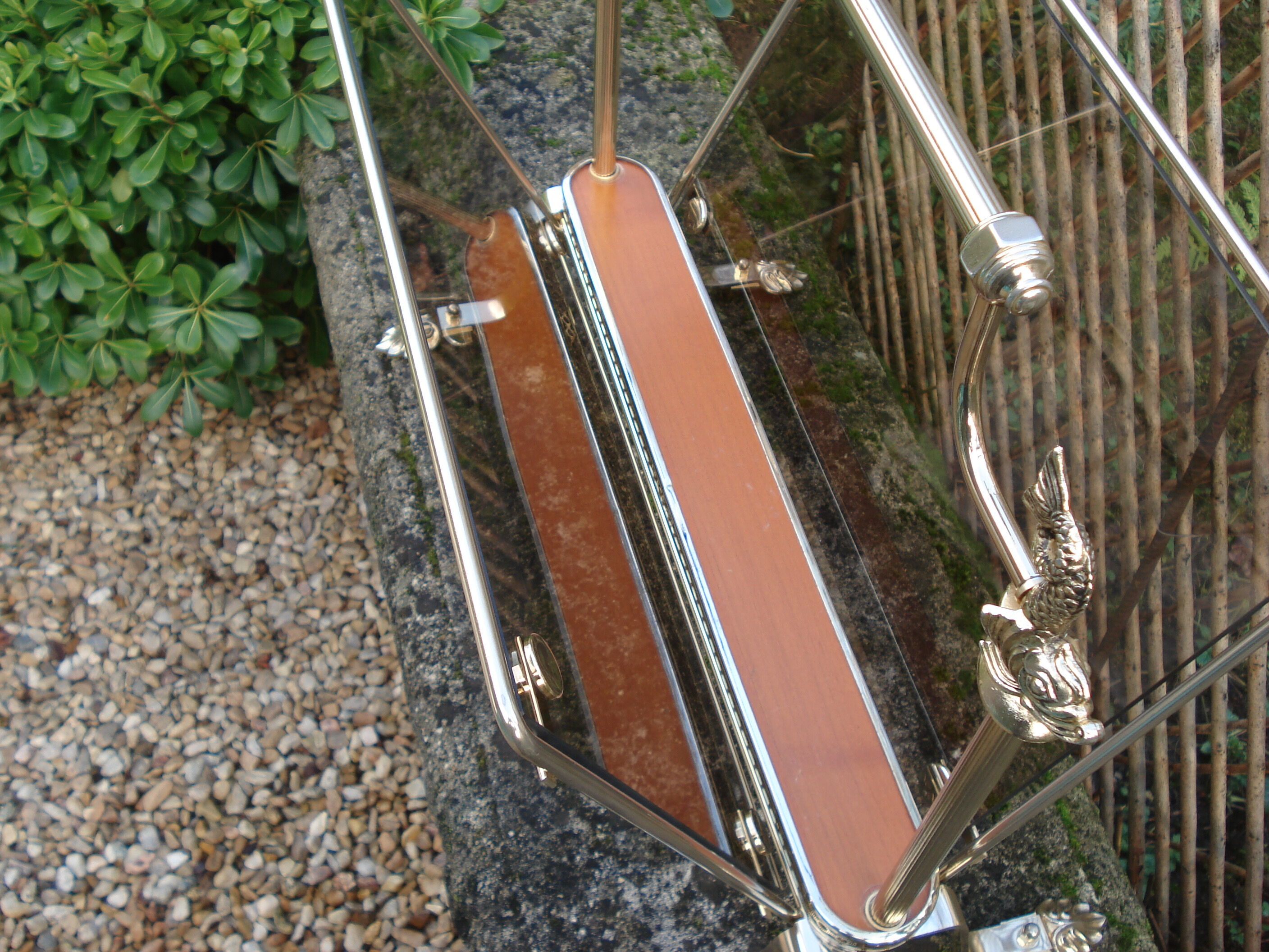 Magazine rack 1980