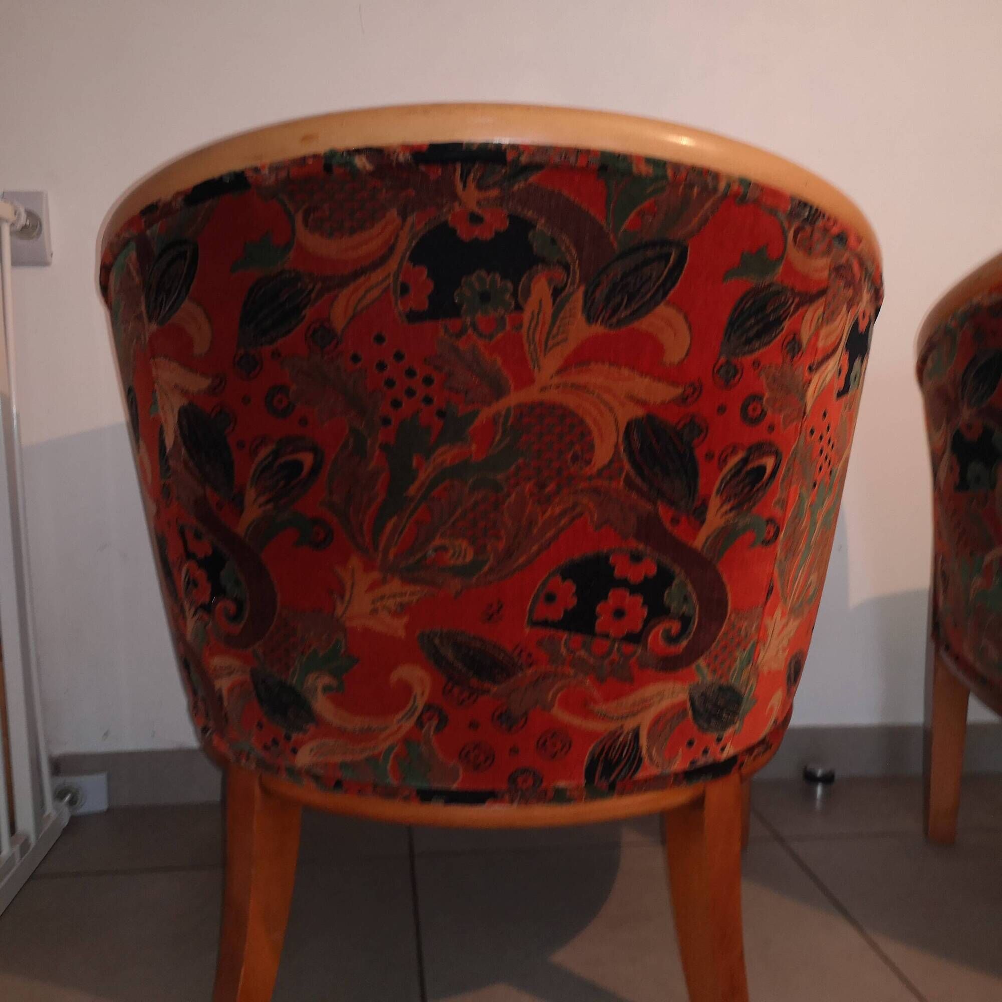Pair of Neo-Art Deco gondola armchairs in vintage solid wood from the 1980s.