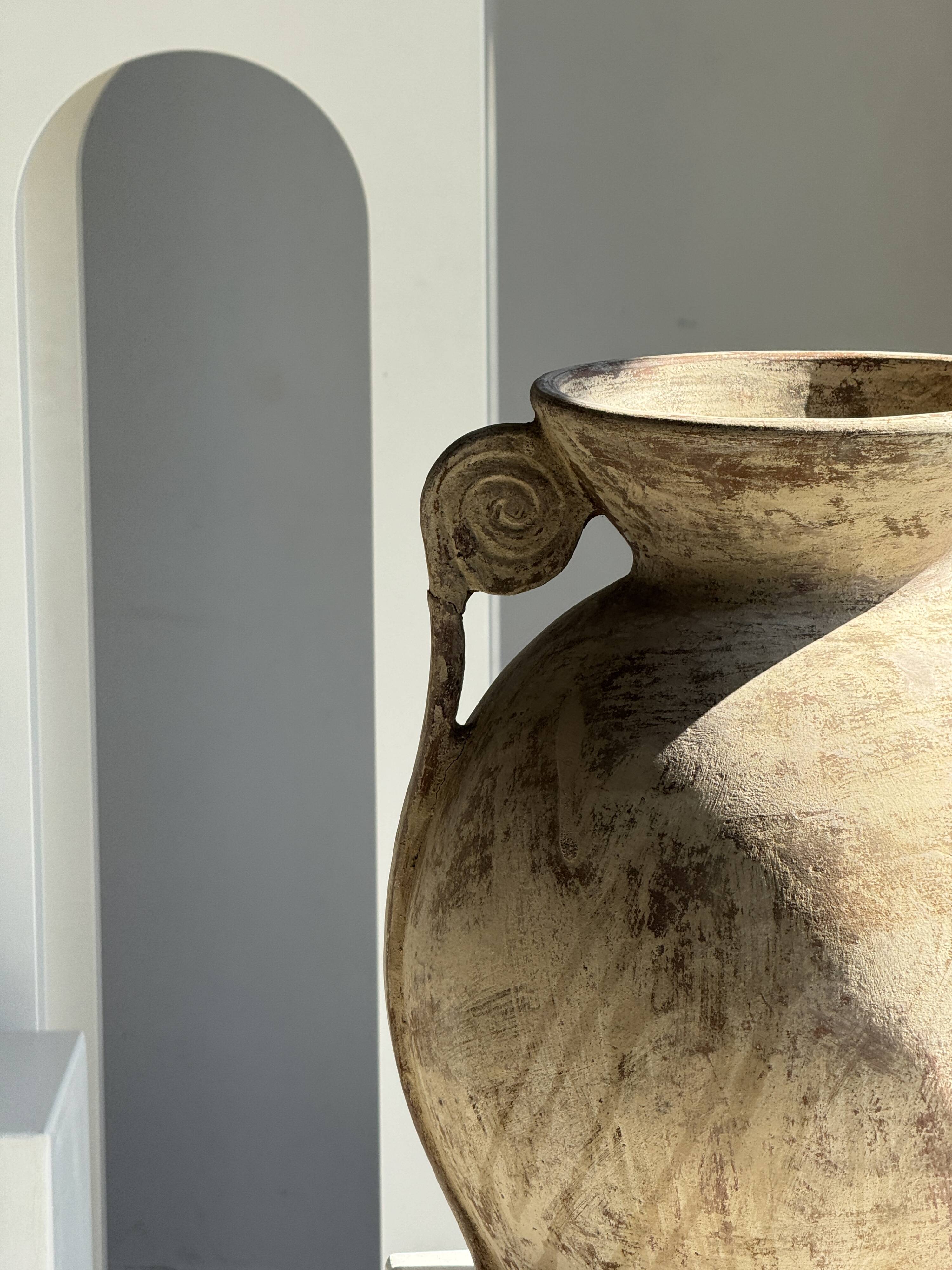 Large cream vase with double spiral handles in antique style, made of terracotta, H42 D3.