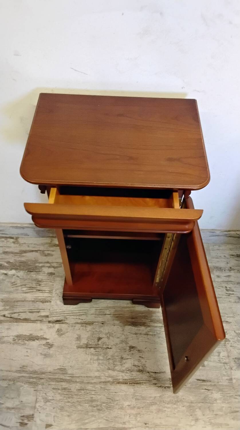Pair of Louis Philippe style bedside tables in cherry wood.