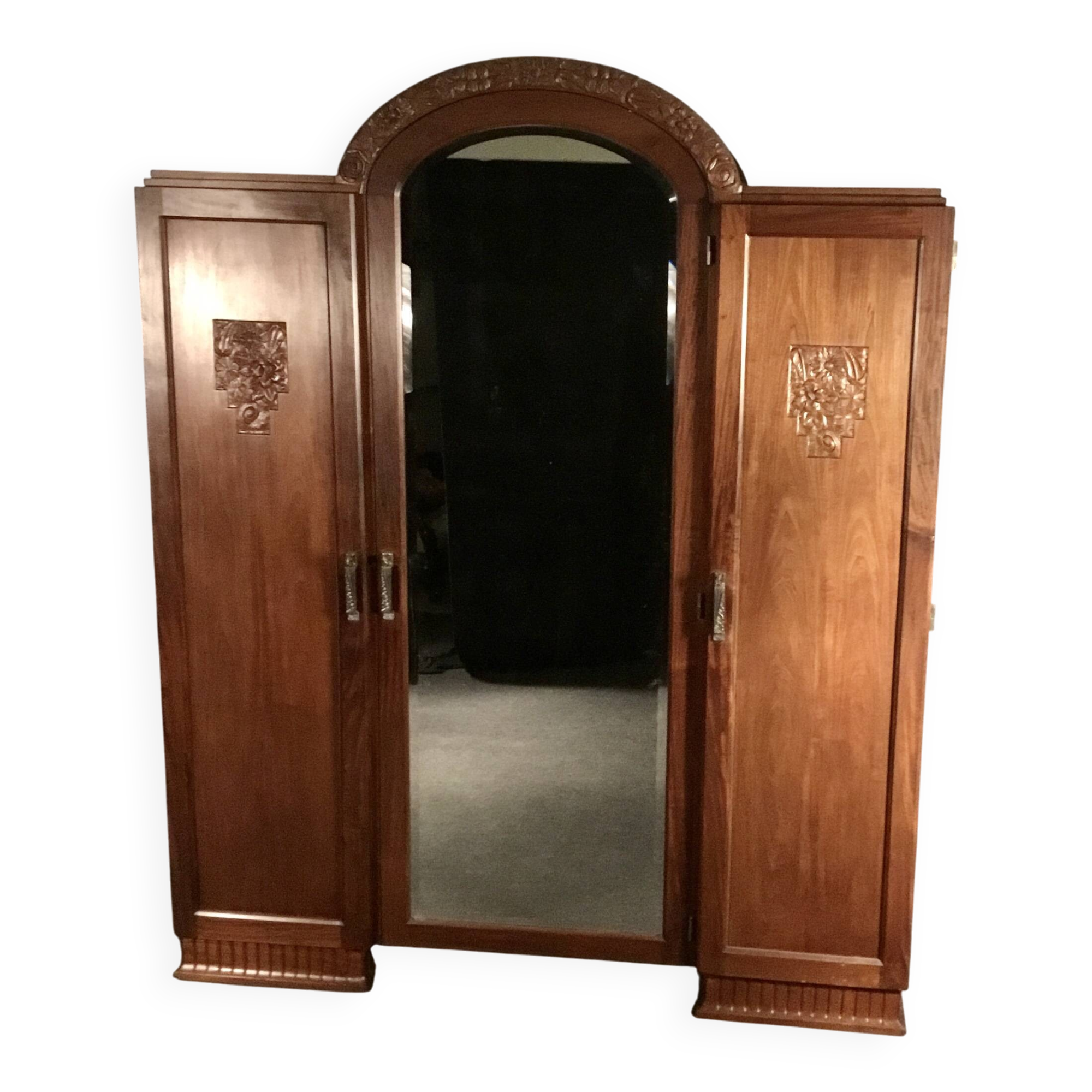 Art Deco mahogany wardrobe