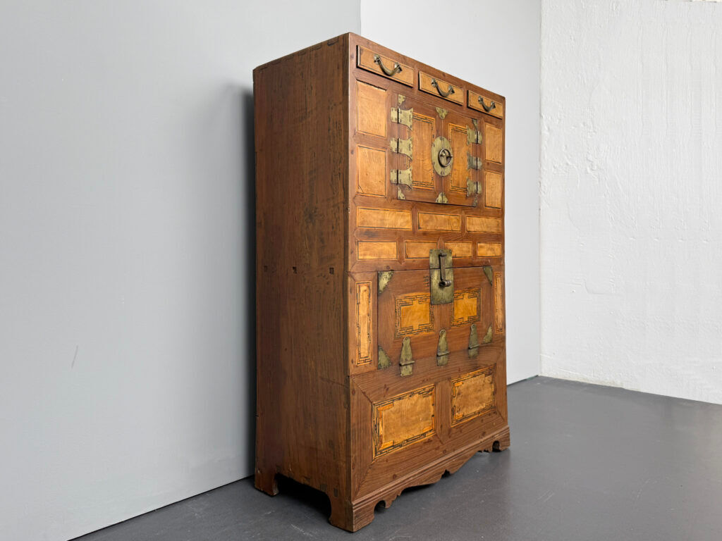 Commode Tansu antique, Corée, début du 20e siècle