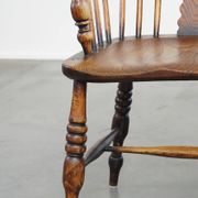 Chaise de salle à manger Windsor à dossier haut, style anglais ancien