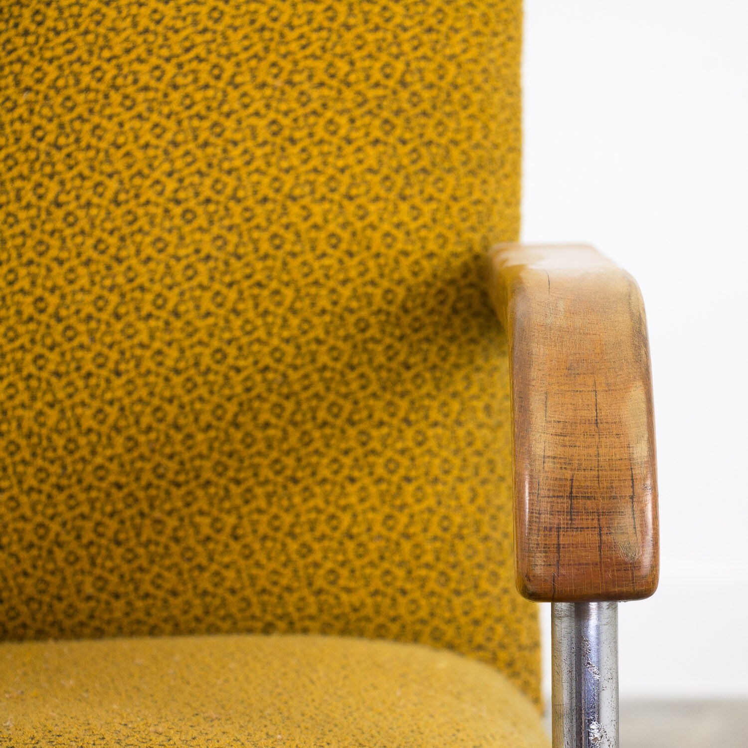 Set of 4 vintage yellow armchairs